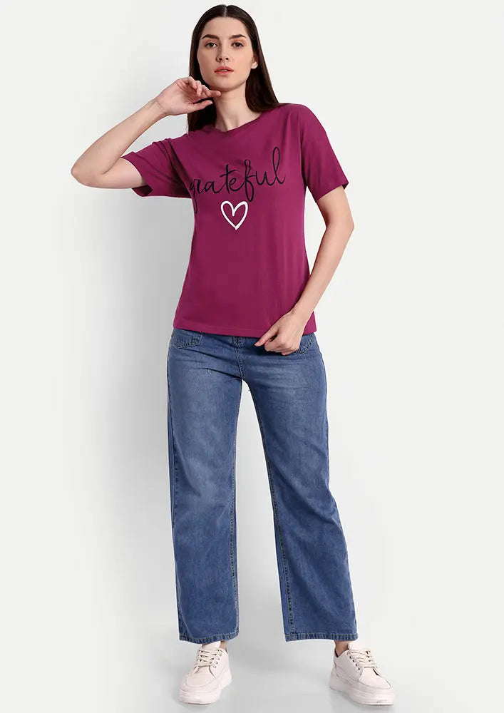 Viva Magenta Grateful Print Short Sleeve T-Shirt IKI CHIC Private Ltd