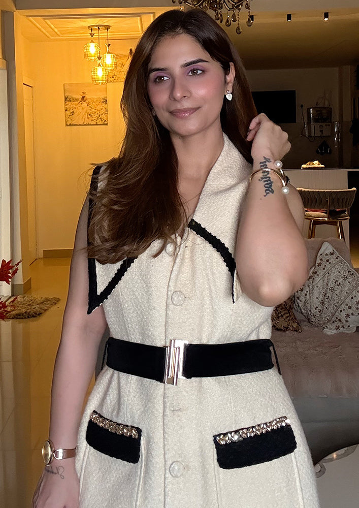 Off White Woolen Vest With Black Lace, Embleshment Detailing And Belt