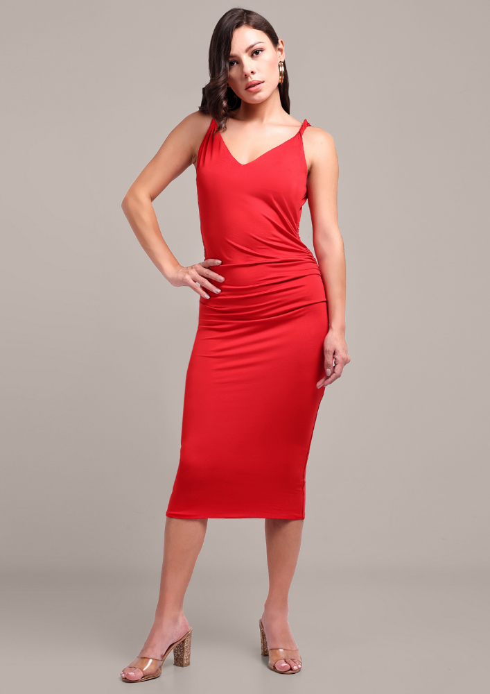 Sleek Red Body-Fitted Midi Dress