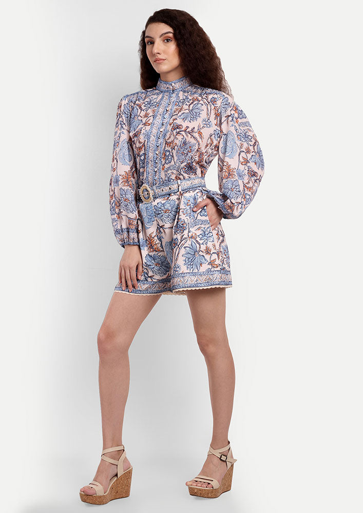 Blue Floral Printed Shirt And Shorts Set With An Embellished Belt