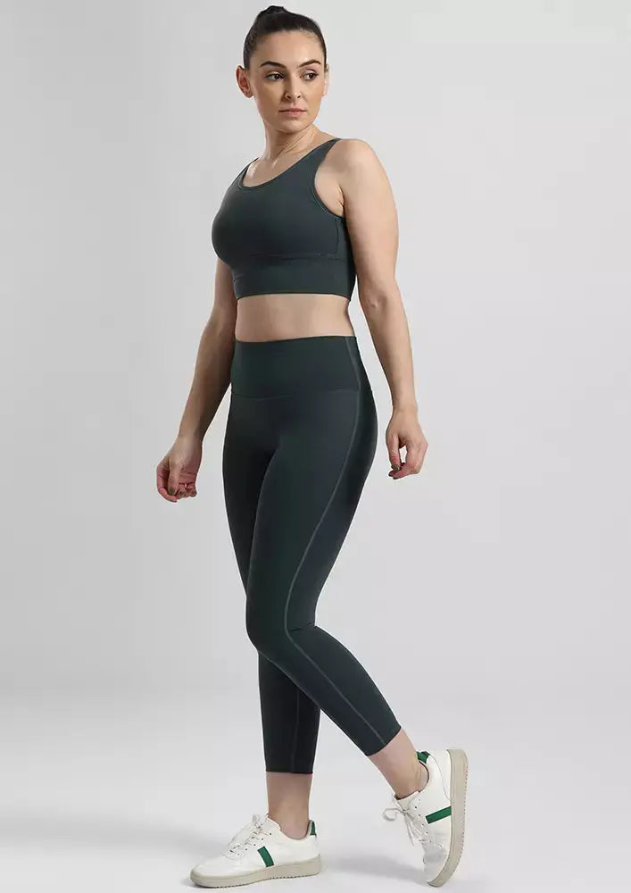 High Impact Gym & Yoga Set IKI CHIC Private Ltd